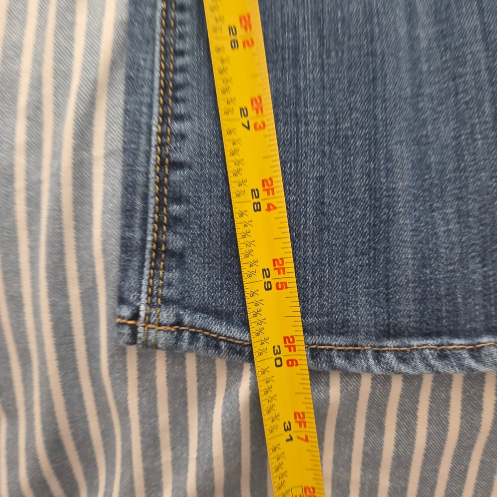 American Eagle Artist Super Stretch Flare Jeans Womens Size 2 Blue Denim - Picture 8 of 8